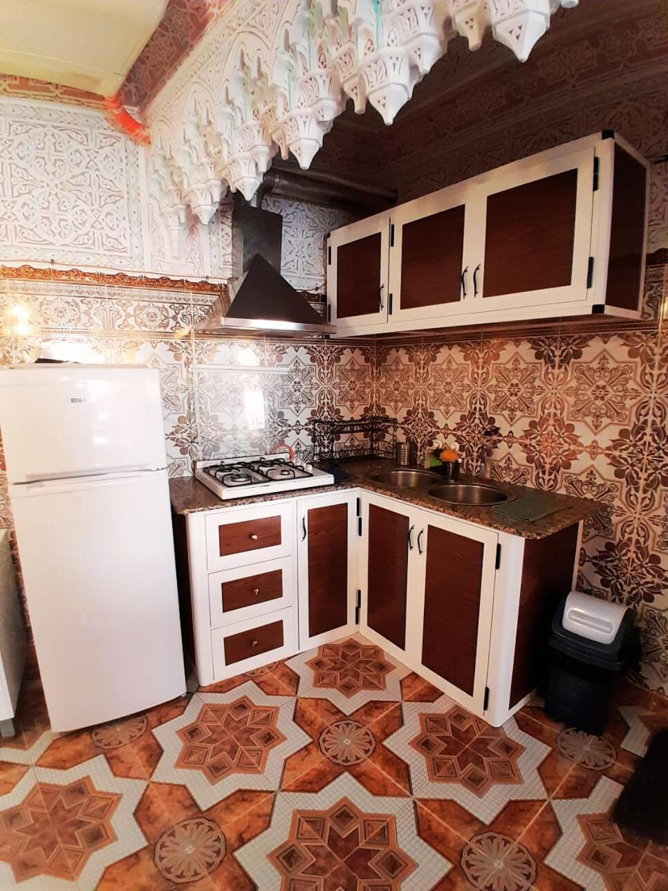 Appartements Dior Al-Ḥoseyma Esterno foto